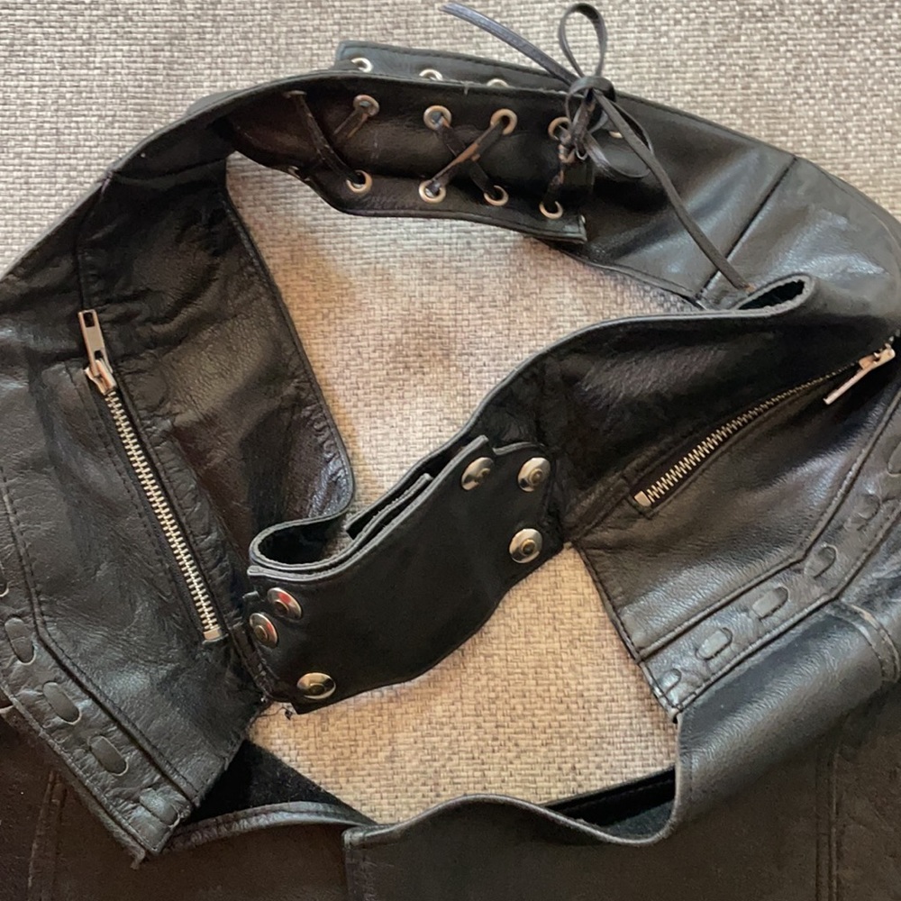 Leather Chaps - Picture 4 of 6